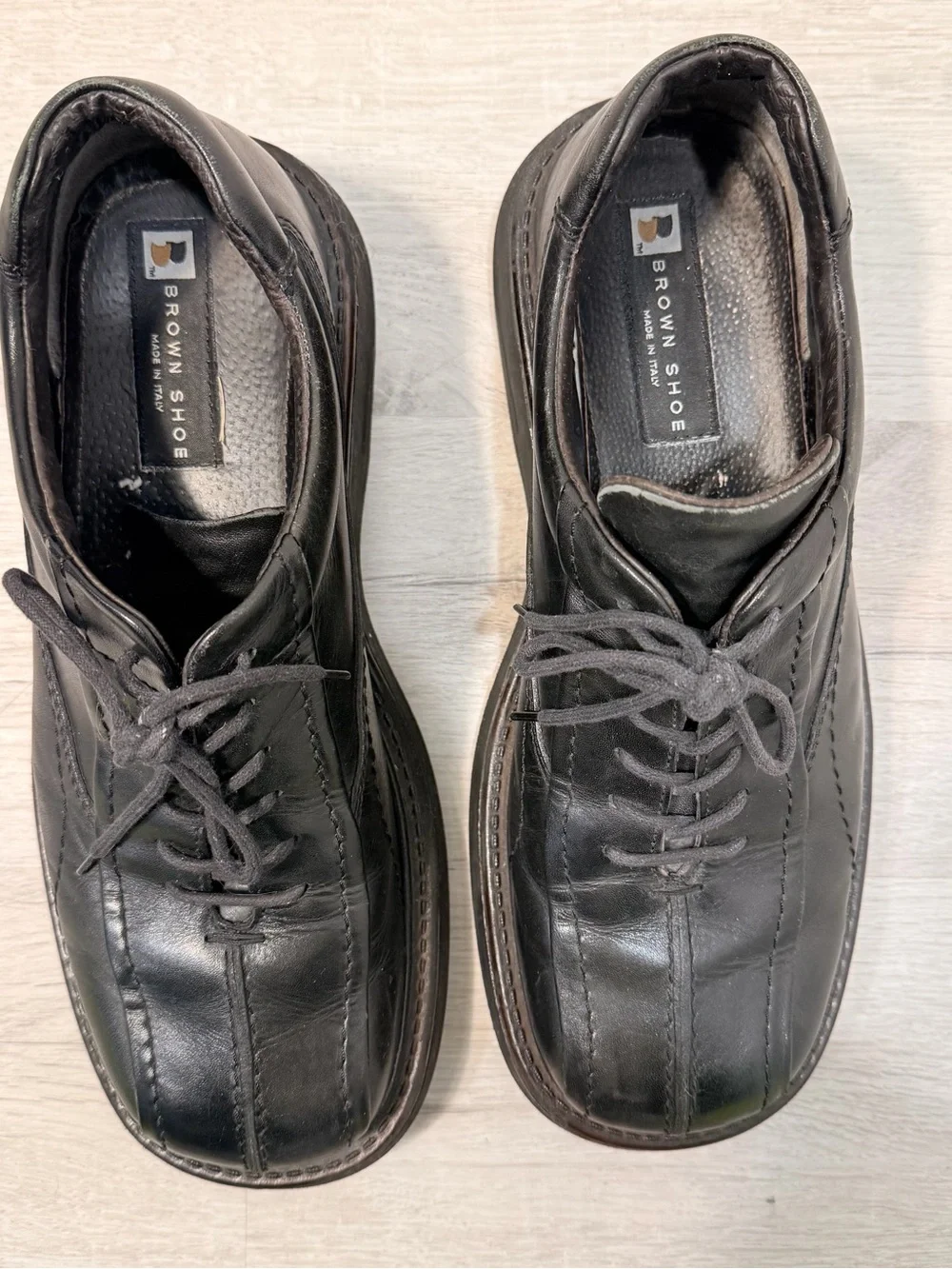 EUC BROWN Shoe Black Leather Men’s Size 11M, Made in Italy